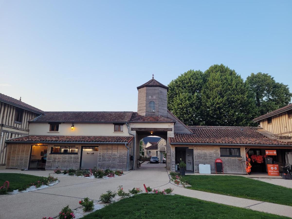 Bed and Breakfast Domaine Le Colombier Dienville Exterior foto