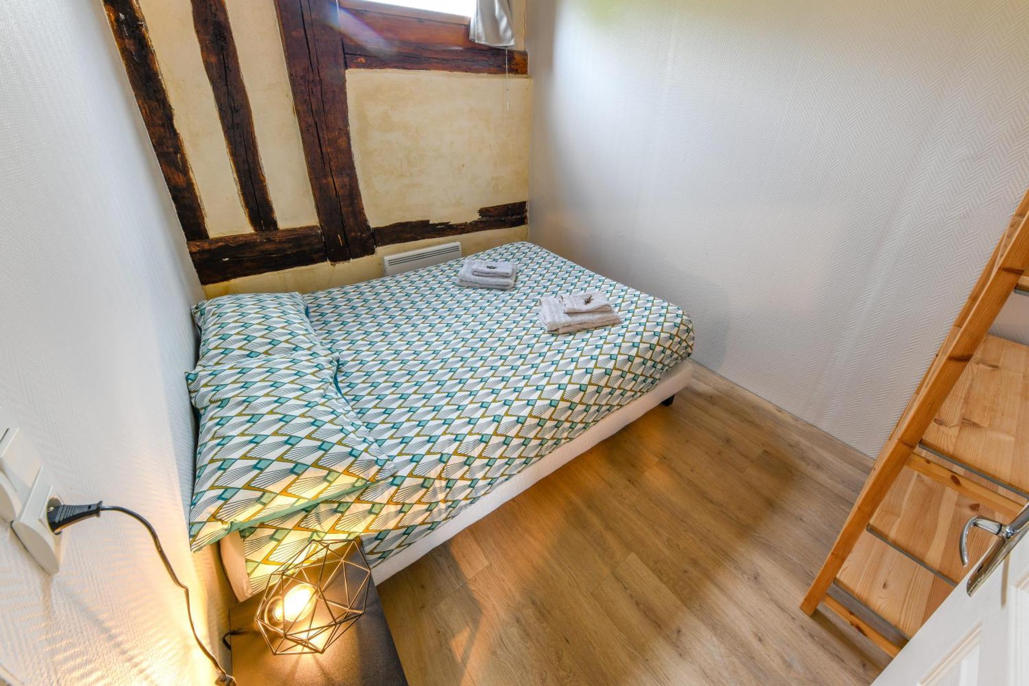 Bed and Breakfast Domaine Le Colombier Dienville Habitación foto